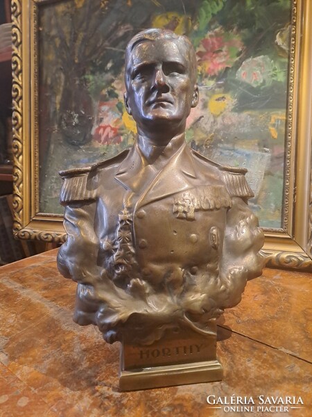 VITÉZ NAGYBÁNYAI HORTHY MIKLÓS BRONZ MELLSZOBRA