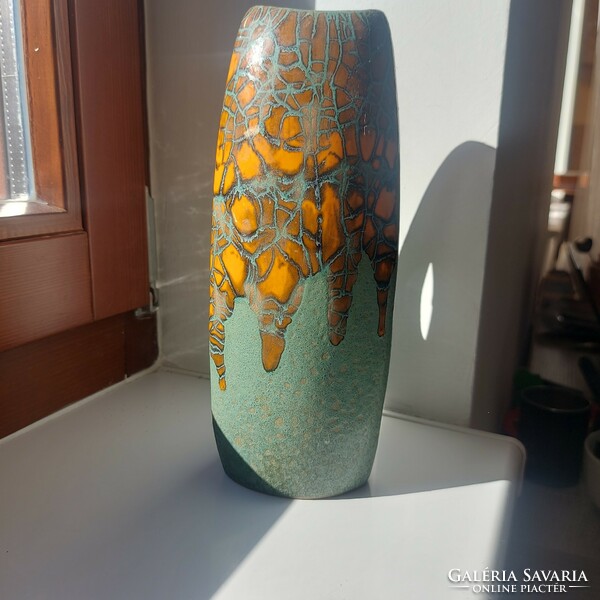 Retro marked ceramic vase