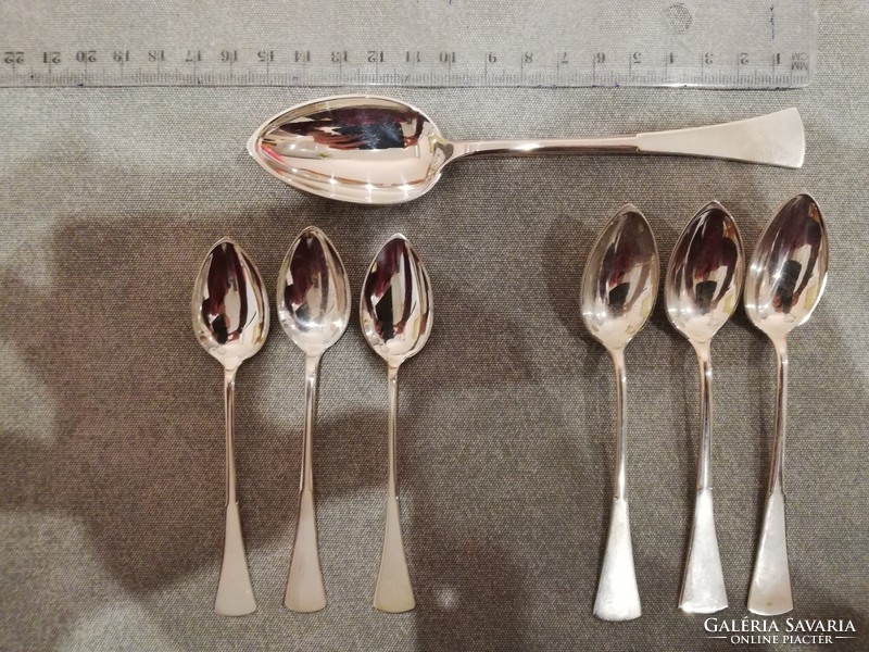 7 pieces of silver teaspoon!!