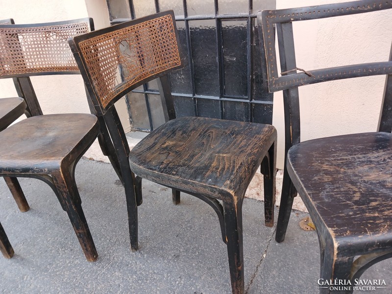 4 thonet marked chairs