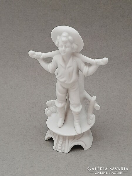 Biscuit porcelain figure, 10 cm