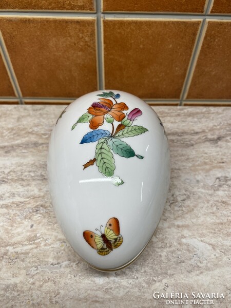 Herend Victoria patterned egg 14x10x9.5