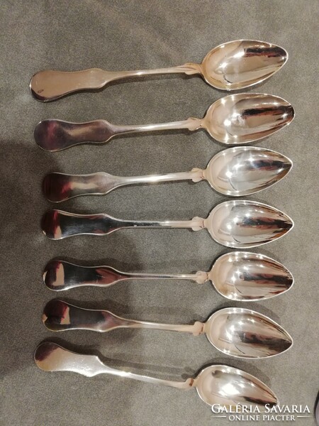 7 pieces of silver soup spoon!!