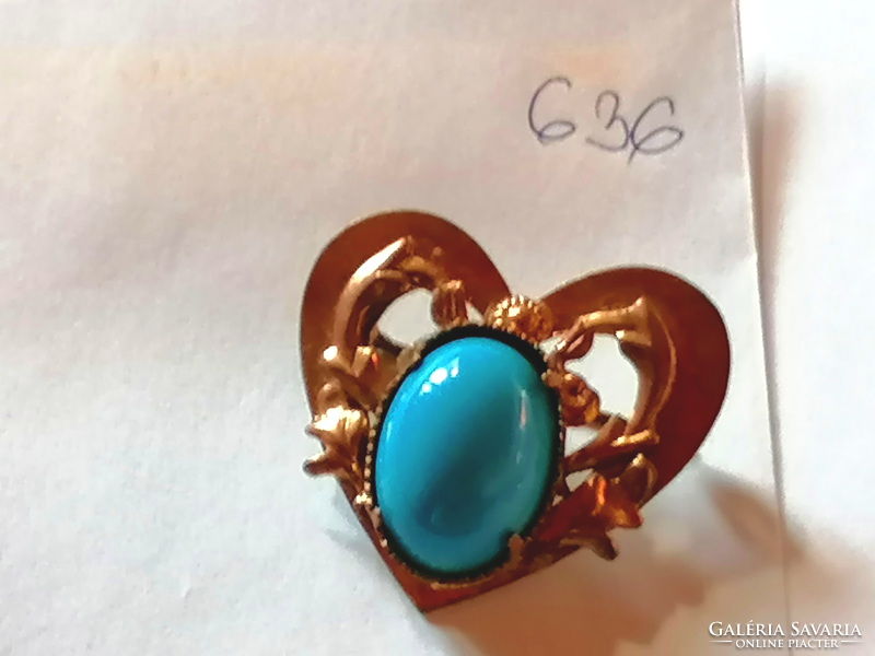 Vintage,  szív alakú bross türkíz színű kővel  636.