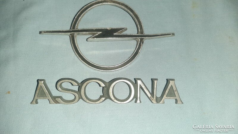 Original retro Opel Ascona emblem