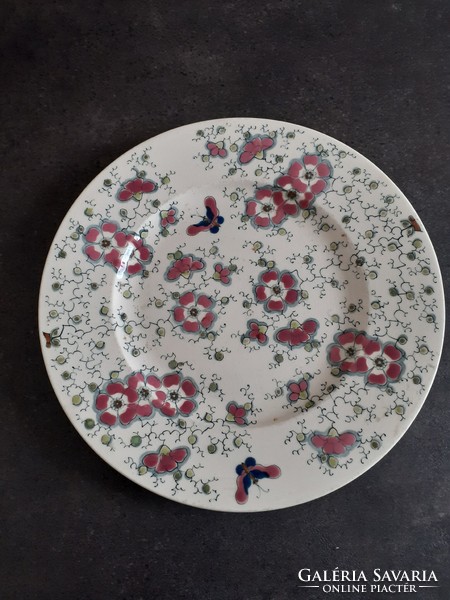 Zsolnay family seal decorative plate 31.5 cm diameter 2.