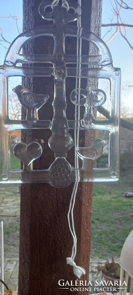 Glass - solid, heavier piece - wall/snlak ornament