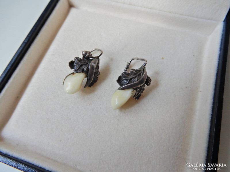 Old hunter silver jewelry set with real teeth