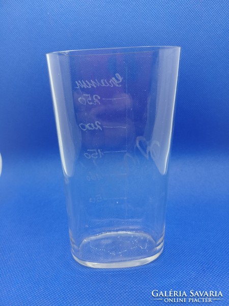 Glass cure cup