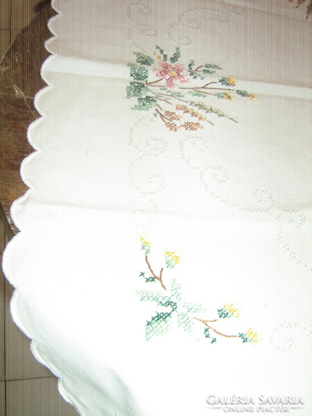 Beautiful elegant baroque pattern cross-stitch embroidery with slinged edge spring floral tablecloth
