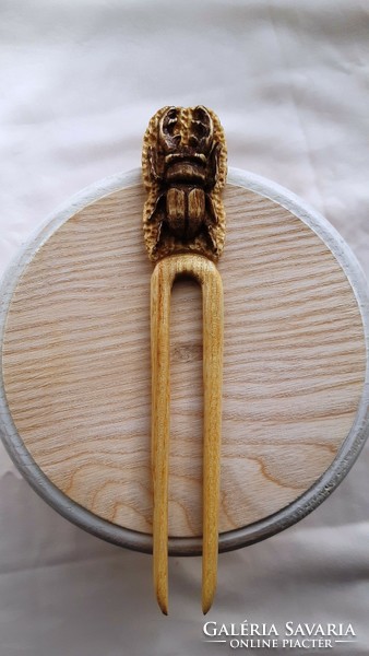 Hair pin with a deer beetle pattern, hair ornament carved from ash wood