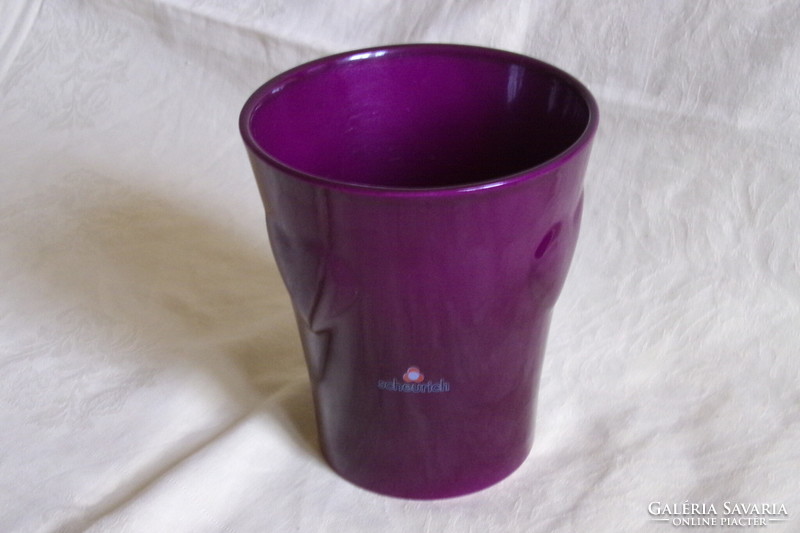 Kerámia modern kaspó scheurlich pure violet szivecskés 13x15cm