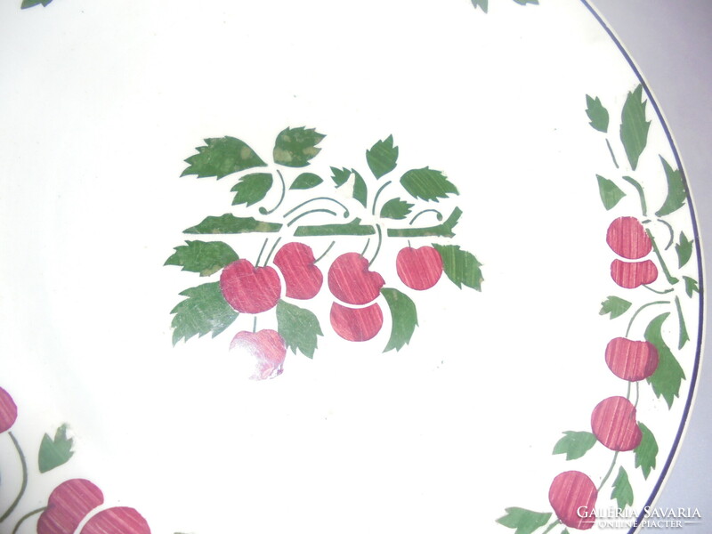 Old Wilhelmsburg cherry pattern wall plate, plate