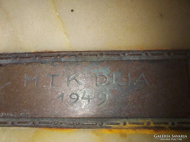MTK Díja, zománcos emlékérem, 1949, alumínium keretű márványlapon, Ludvig e.p.