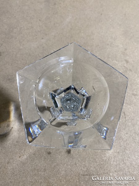 Üveg gyertyatartó, öntött, 20 x 11 cm-es nagyságú. 3032