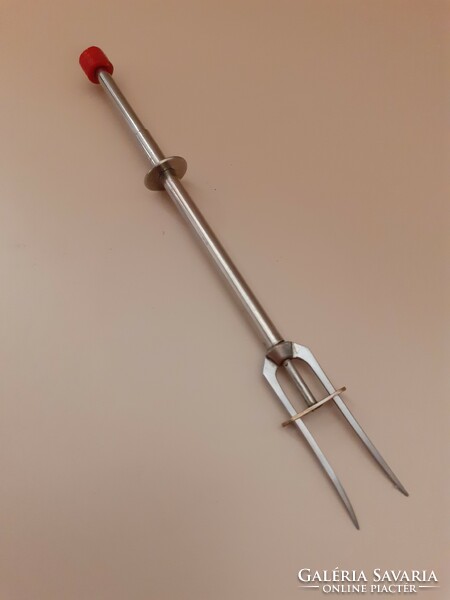 Spring meat needle in good condition