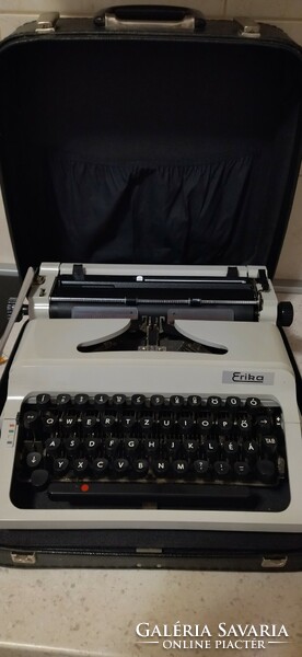 Erika írógép táskaírógép