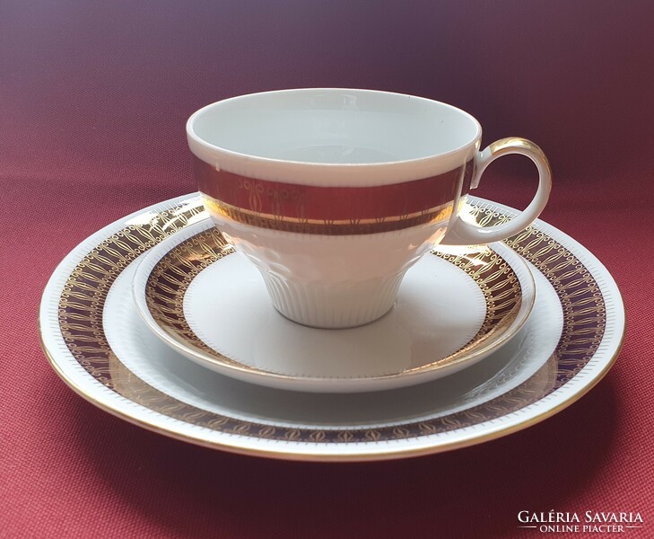 Kahla német porcelán reggeliző szett kávés teás csésze csészealj kistányér tányér arany széllel