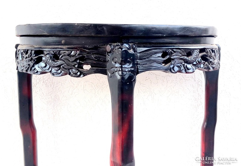 Carved marquetry Chinese console table antique negotiable art deco design