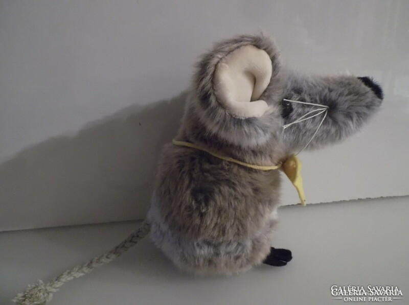 Mouse - 19 x 17 cm - tail 11 cm - cheese-shaped tie - plush - new - exclusive - German