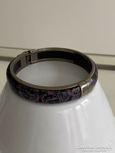 Old enamel painted vintage metal bangle bracelet with spring very decorative