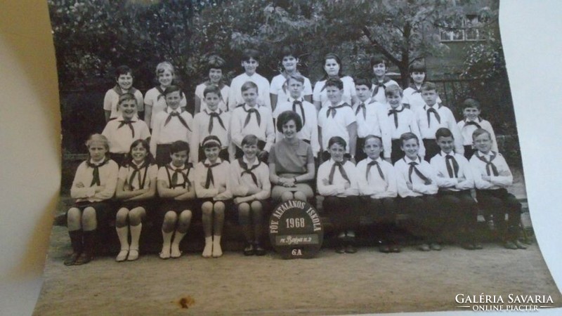 Za488.4- József Bajza Elementary School of Újpest iv. District Budapest, bajza u. 2 Class photo 6a -1968