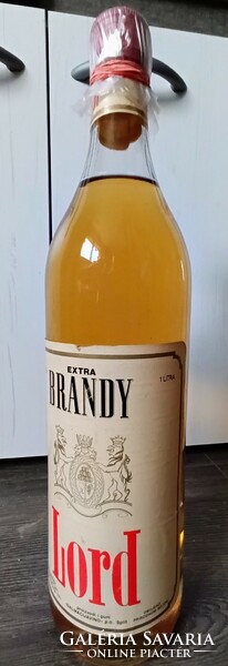 Lord Brandy Extra, szép állapotban, bontatlan 1 Liter / 40%