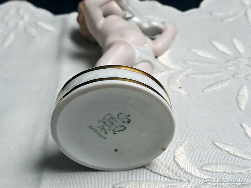 Schaubach kunst porcelain putto, boy with violin 13 cm damaged!