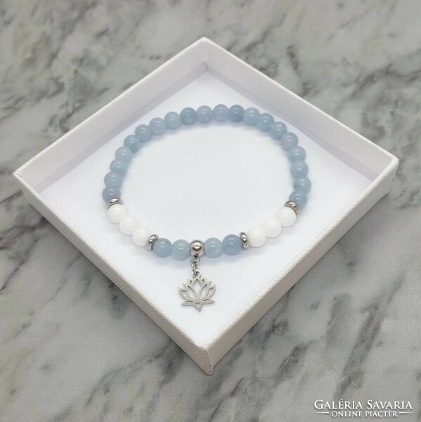 Aquamarine and jade mineral bracelet with stainless steel spacer
