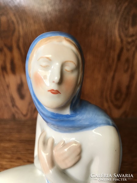 Antique Virgin Mary of Herend around 1920 !! A rare piece!