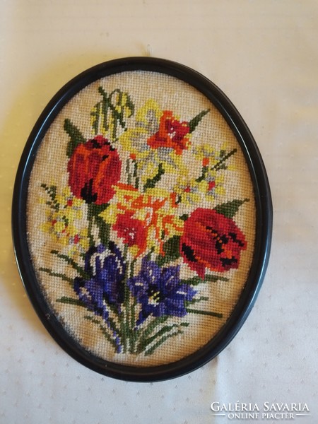 Floral oval wall picture, in tapestry frame 26 cm