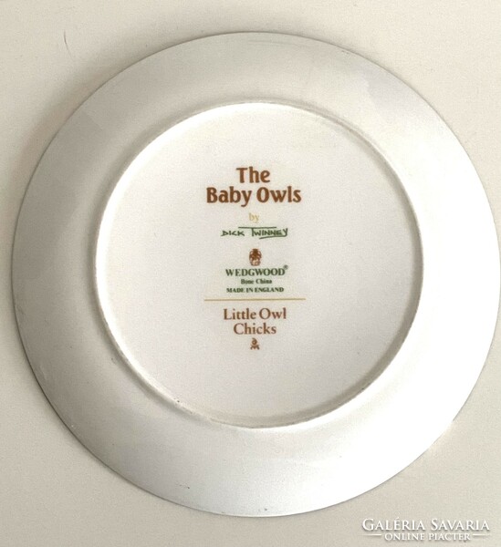 Gyönyörű Wedgwood angol porcelán tányér 3 bébi bagoly 16,5 cm