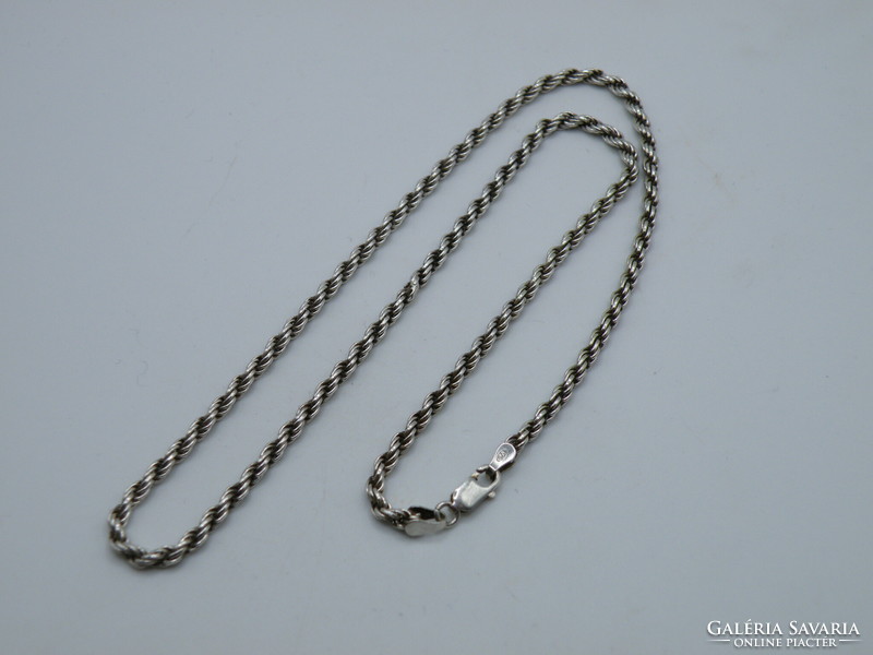 UK0282 Sodrott mintájú ezüst nyaklánc 925