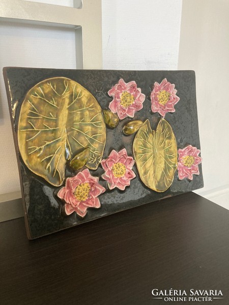 JIE Sweden AIMO design - svéd iparművész kerámia falikép - tavirózsák, virágok