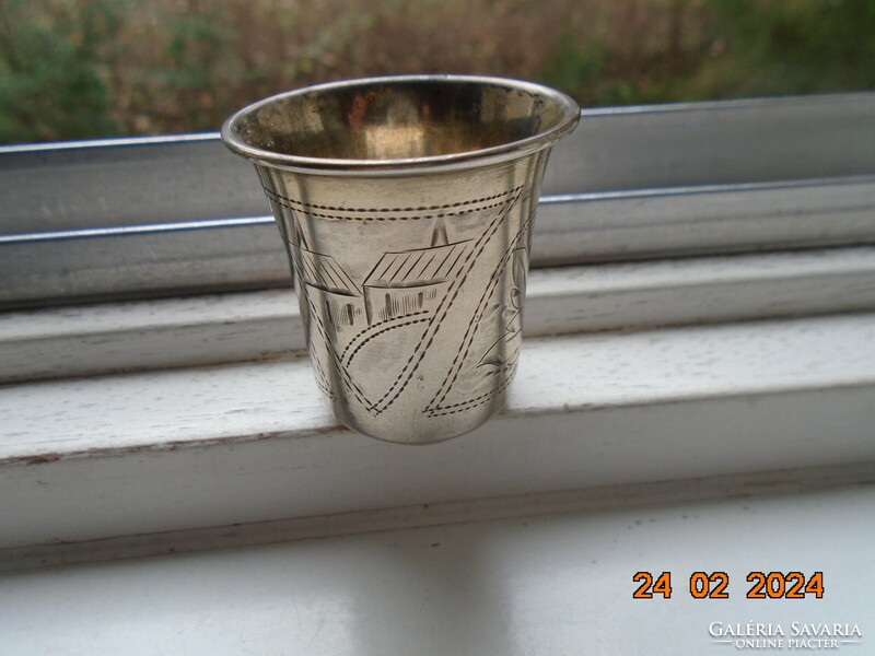 Cári orosz judaika jelzett ezüst kiddush pohár gravírozott levél és város mintával,ötvös monogrammal