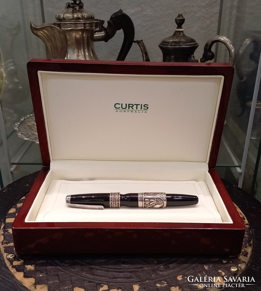 Curtis silver pen
