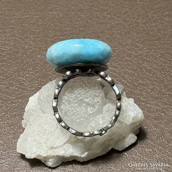 Modern nagy larimar gyűrű, világoskék állítható méretű statement gyűrű, ezüst szín drágakő gyűrű