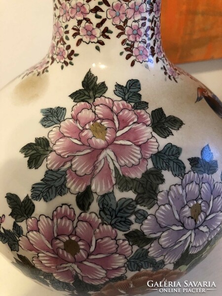 Kínai, kézzel festett váza, gyönyörű