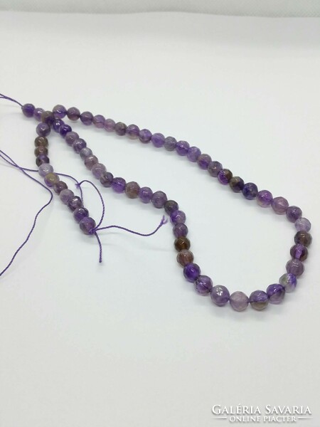 Faceted amethyst mineral pearl 6 mm