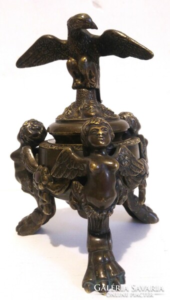 Bronze figural vessel