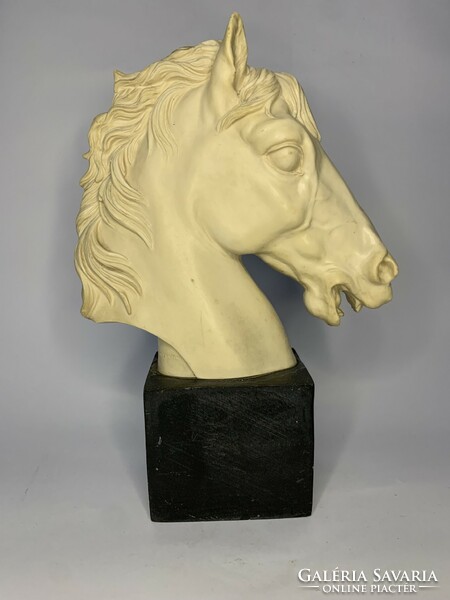 The artificial marble horse statue by Santini (1910-1975).