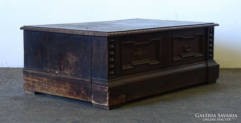 1Q596 antique Neo-Renaissance carved chest of drawers 19th century 45 x 125 cm