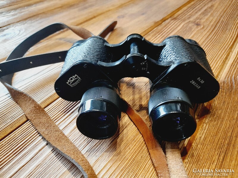 Mom 8x30 binoculars, binoculars, with case