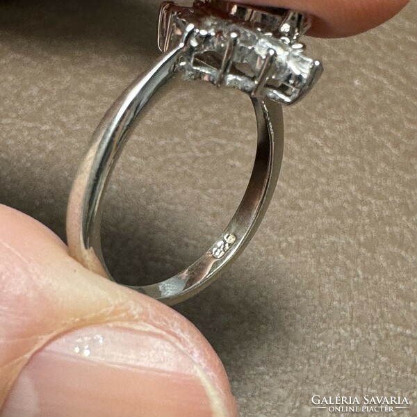 Ezüst gyűrű cirkon kövekkel, 925v ezüst ékszer, cirkónia köves gyűrű mérete 54 mm körméret