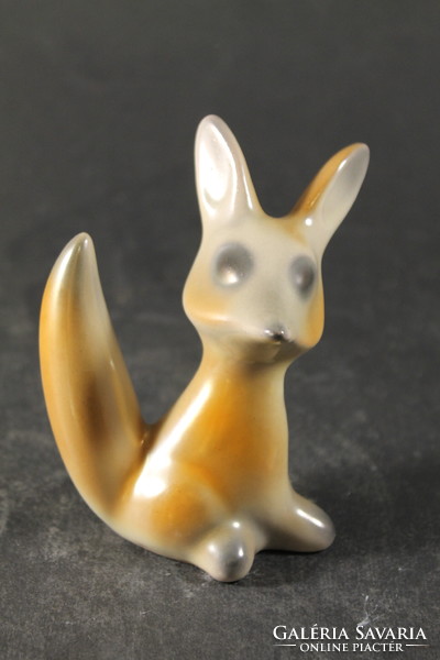 Art deco fox 942