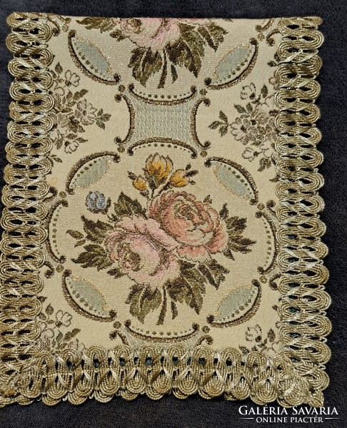 Old tapestry rug in display case (l4492)