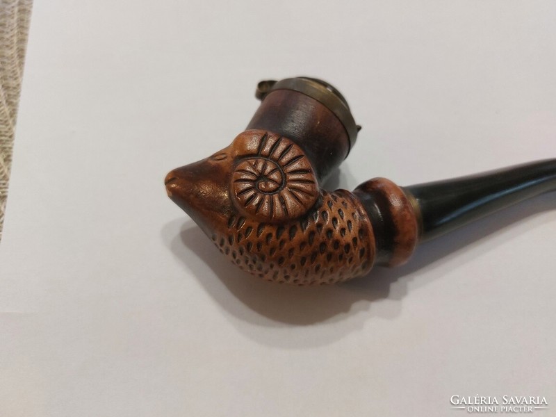 (K) ceramic pipe with ram's head