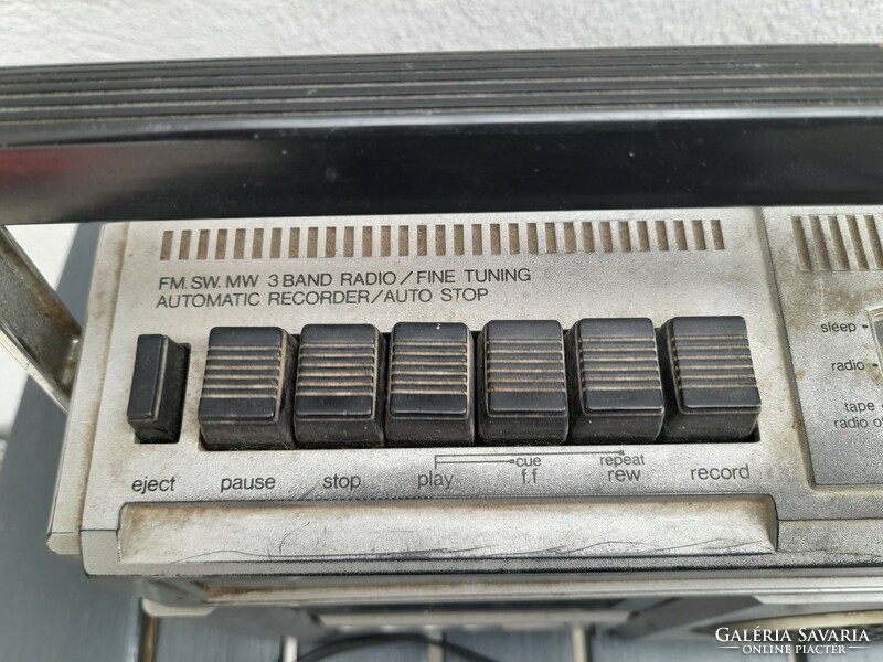 Retro working cassette recorder-radio