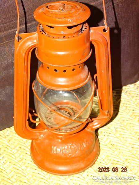 Brand new condition!! Antique storm lamp petroleum lamp metaloglobus 104