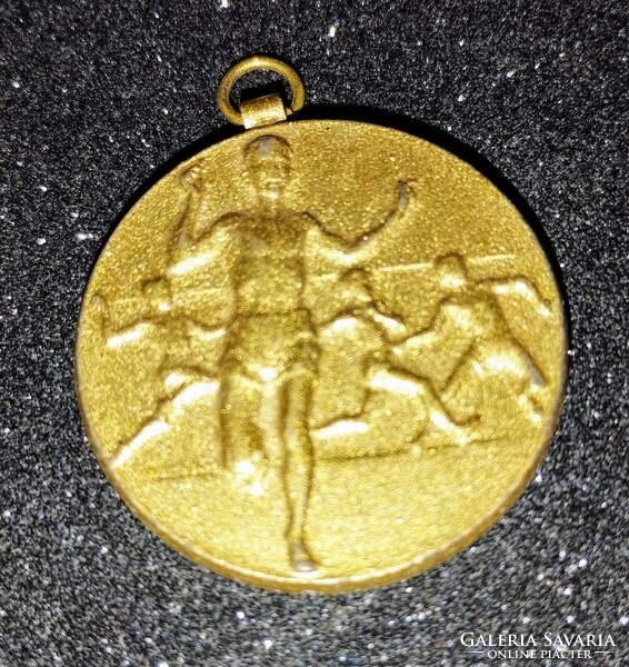 Medal - pioneering athletics quadruple championship 1975